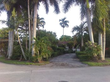 5300 SW 103rd Place