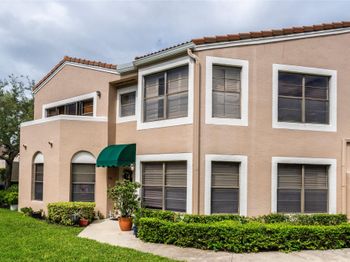 6606 Villa Sonrisa Dr