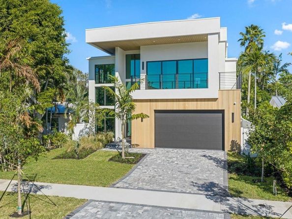 721 SE 9 Street, Fort Lauderdale FL 33316