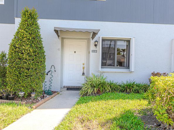 2641 Gately Drive W 1003, West Palm Beach FL 33415