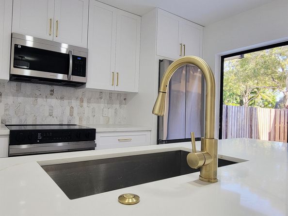 4703 47th Way, West Palm Beach FL 33407