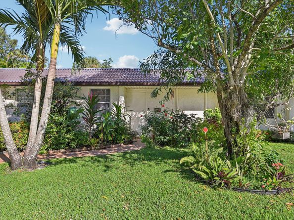107 Lake Olive Drive, West Palm Beach FL 33411
