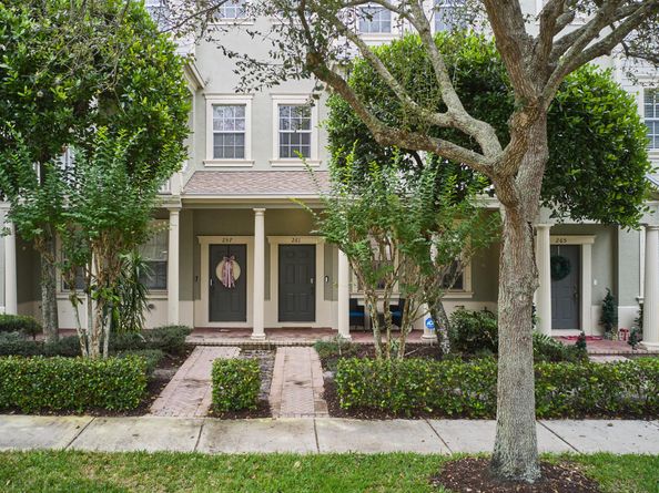 261 E Bay Cedar Circle, Jupiter FL 33458