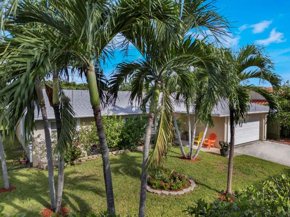 101 N Sequoia Drive N, West Palm Beach FL 33409