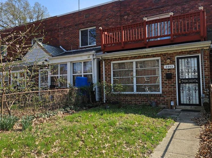 3443 Clay Street NE, Washington DC 20019