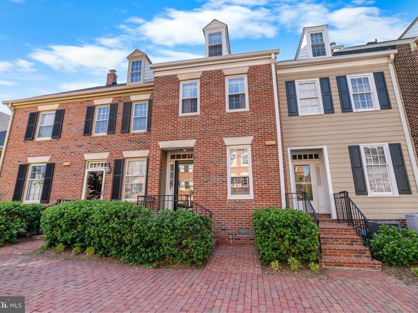 633 S Columbus Street, Alexandria VA 22314