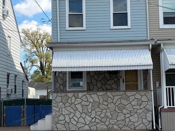 323 Walnut Street