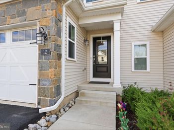 12 Spring Mill Road