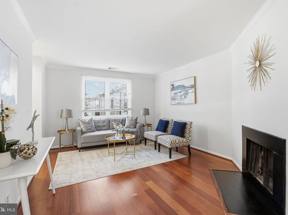 4614 28TH Road S B, Arlington VA 22206