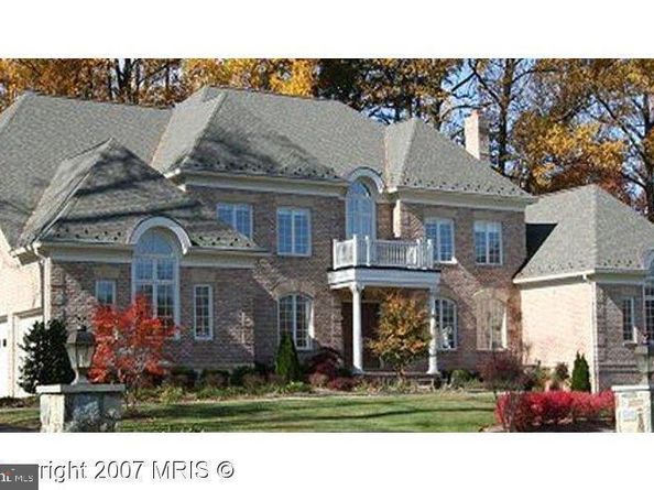 1204 Hunters Grove Court, Mclean VA 22102