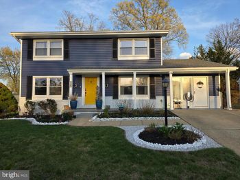 100 S Lincoln Avenue