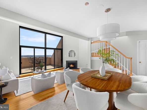 1301 N Courthouse Road 1805, Arlington VA 22201
