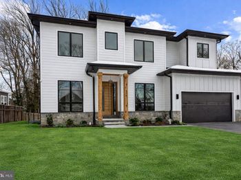 604 Tapawingo Road SW