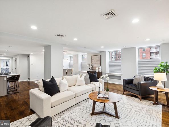 1737 Chestnut Street 501, Philadelphia PA 19103