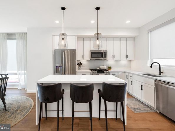 3001 Riseview Lane, Philadelphia PA 19125