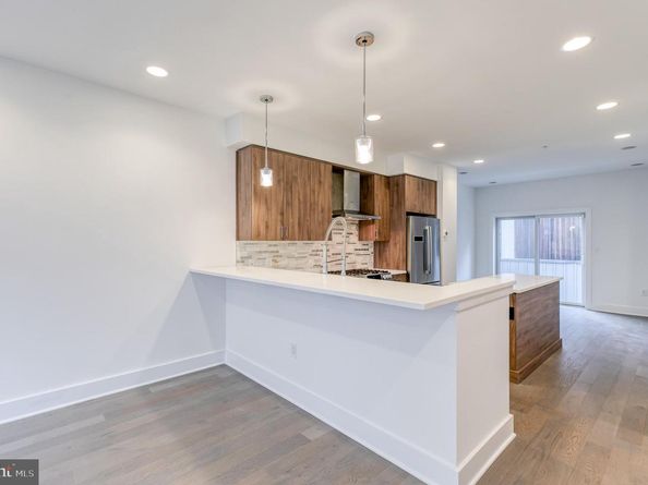 630 N 5TH Street, Philadelphia PA 19123