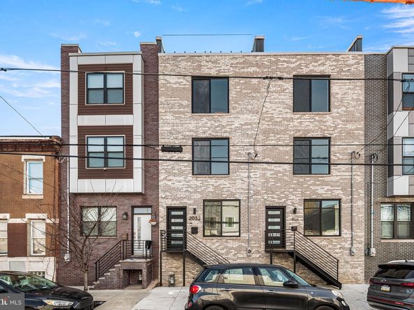 2032 Reed Street, Philadelphia PA 19146