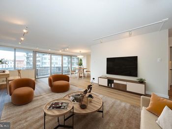 2401 Pennsylvania Avenue