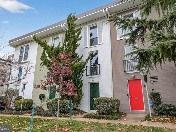 205 G Street SW 145, Washington DC 20024