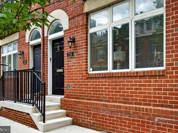 212 S 24TH Street