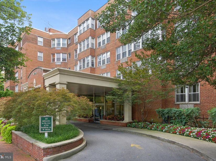 2500 Q Street NW 504, Washington DC 20007