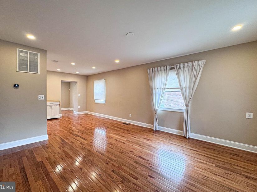 4029 1st Street SW, Washington DC 20032