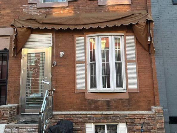 2740 N Hemberger Street, Philadelphia PA 19132