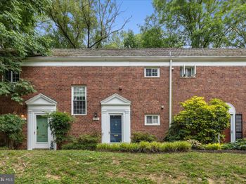 3498 Martha Custis Drive