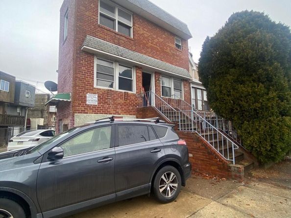 786 Smylie Road, Philadelphia PA 19124