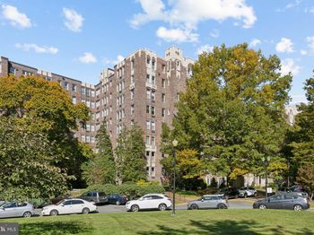 4000 Cathedral Avenue NW