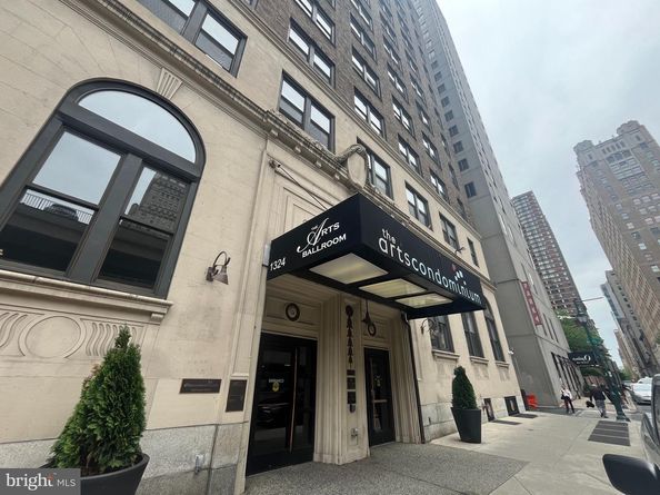 1324 Locust Street 314, Philadelphia PA 19107