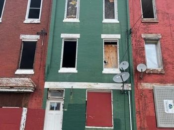 2611 W Montgomery Avenue