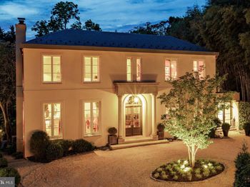 2740 Chain Bridge Road NW