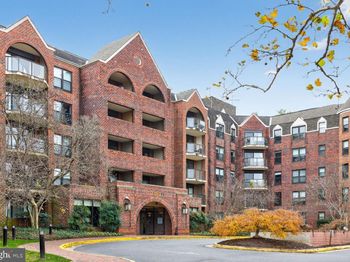 2100 Langston Boulevard