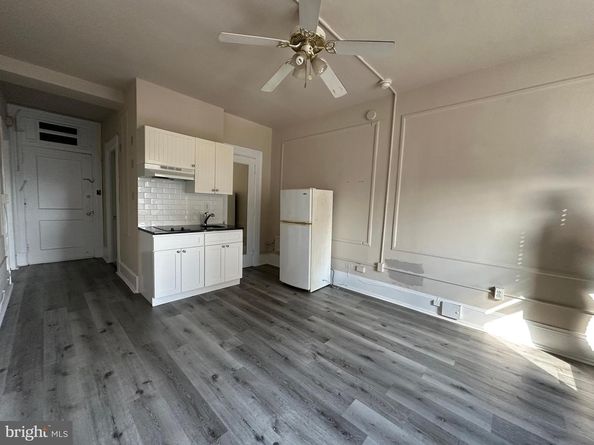 1324 Locust Street 1422, Philadelphia PA 19107