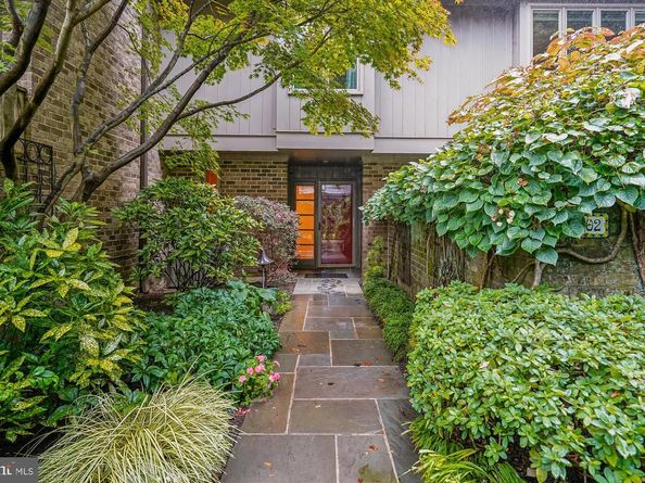 702 Belgrove Rd, Mclean VA 22101