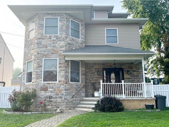 847 7TH Avenue, Prospect Park PA 19076