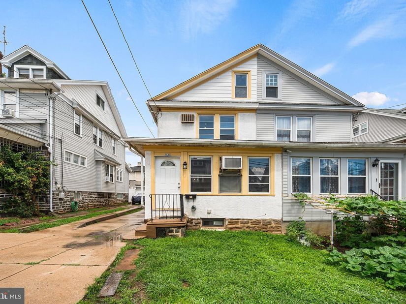 7441 Rogers Avenue, Upper Darby PA 19082