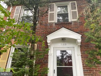 123 S Glebe Road