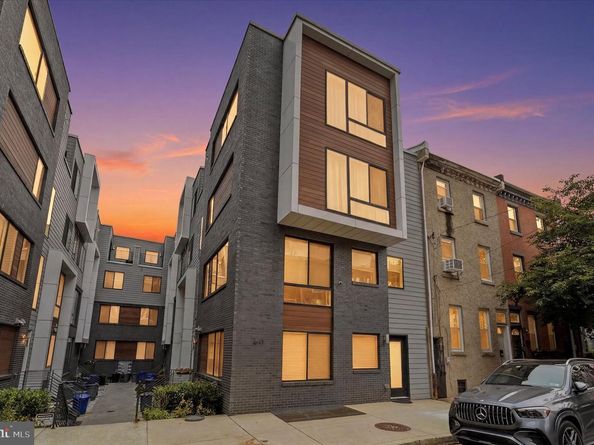 1647 E Eyre Street 1, Philadelphia PA 19125