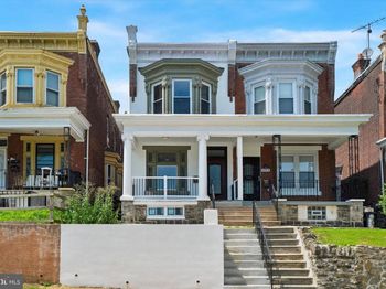 451 E Walnut Lane