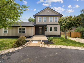 6467 Third Street