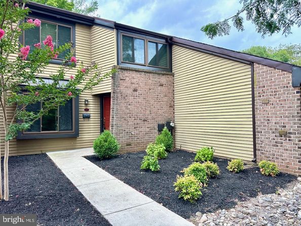 17 Farmington Place, Newtown PA 18940