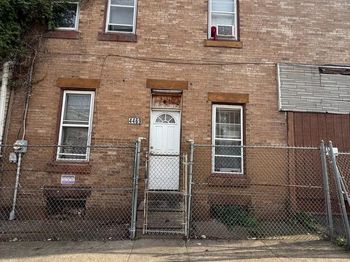 4469 N Gratz Street