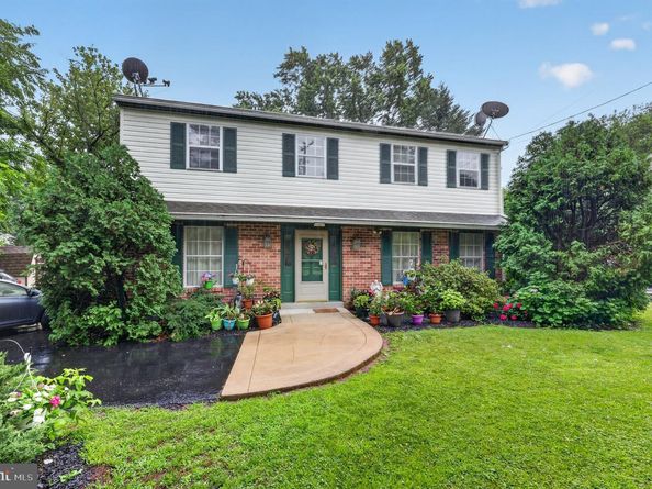 55 N State Road, Springfield PA 19064