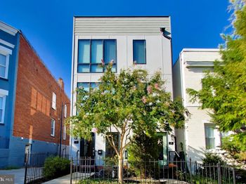 310 V Street NE