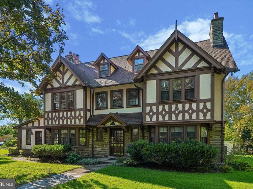 1 Latham Park, Elkins Park PA 19027