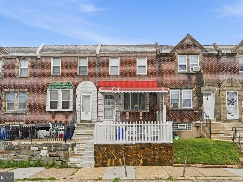 4434 Vista, Philadelphia PA 19136