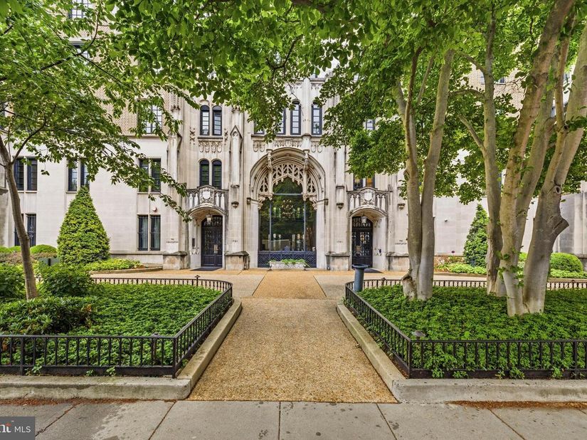 1701 16TH Street NW 321, Washington DC 20009