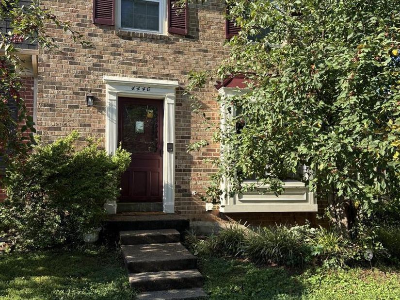 4440 Chase Park, Annandale VA 22003